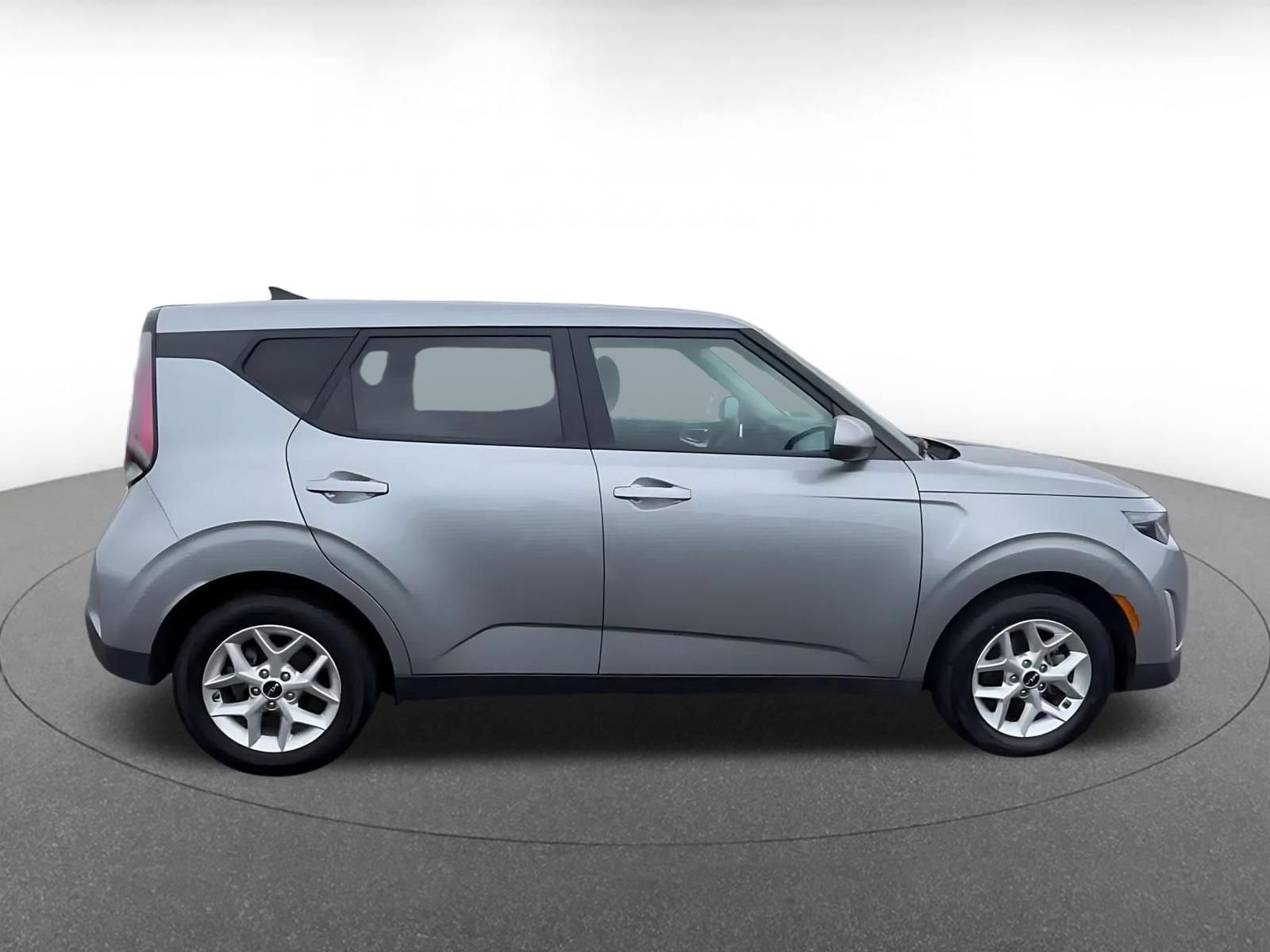 Thumbnail: 2025 Kia Soul - 16