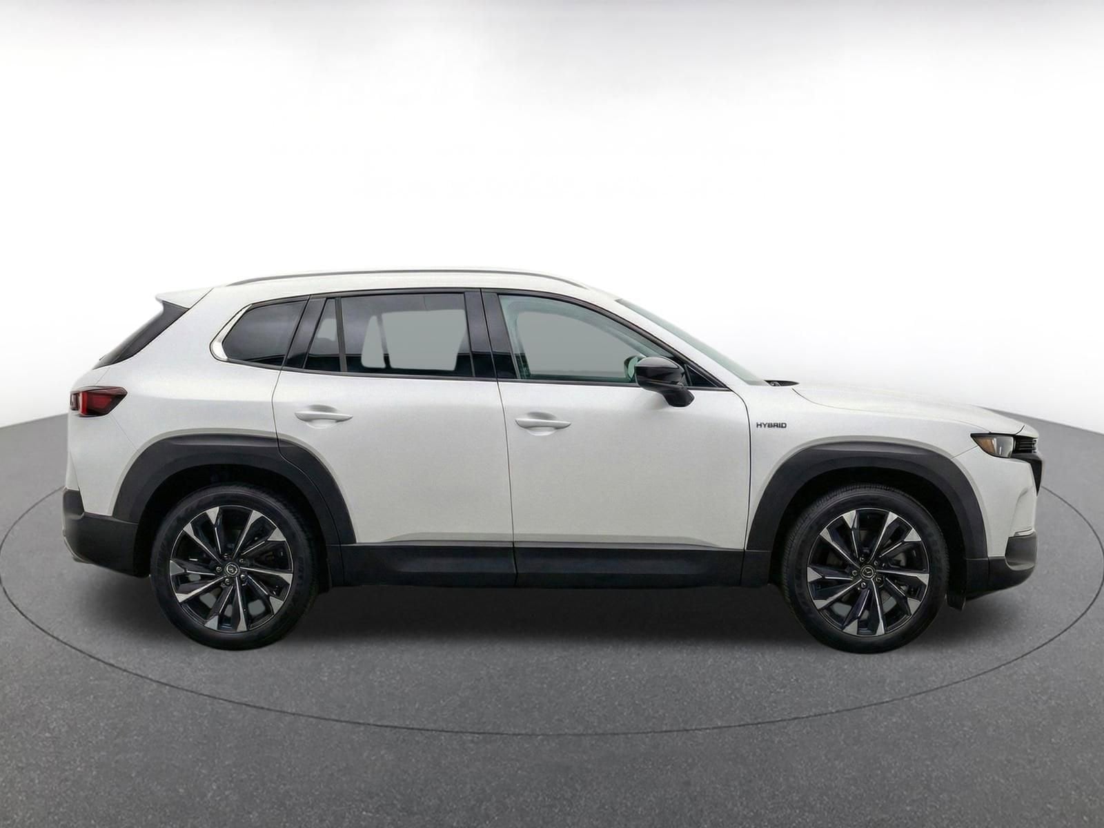 Thumbnail: 2025 Mazda CX-50 - 10