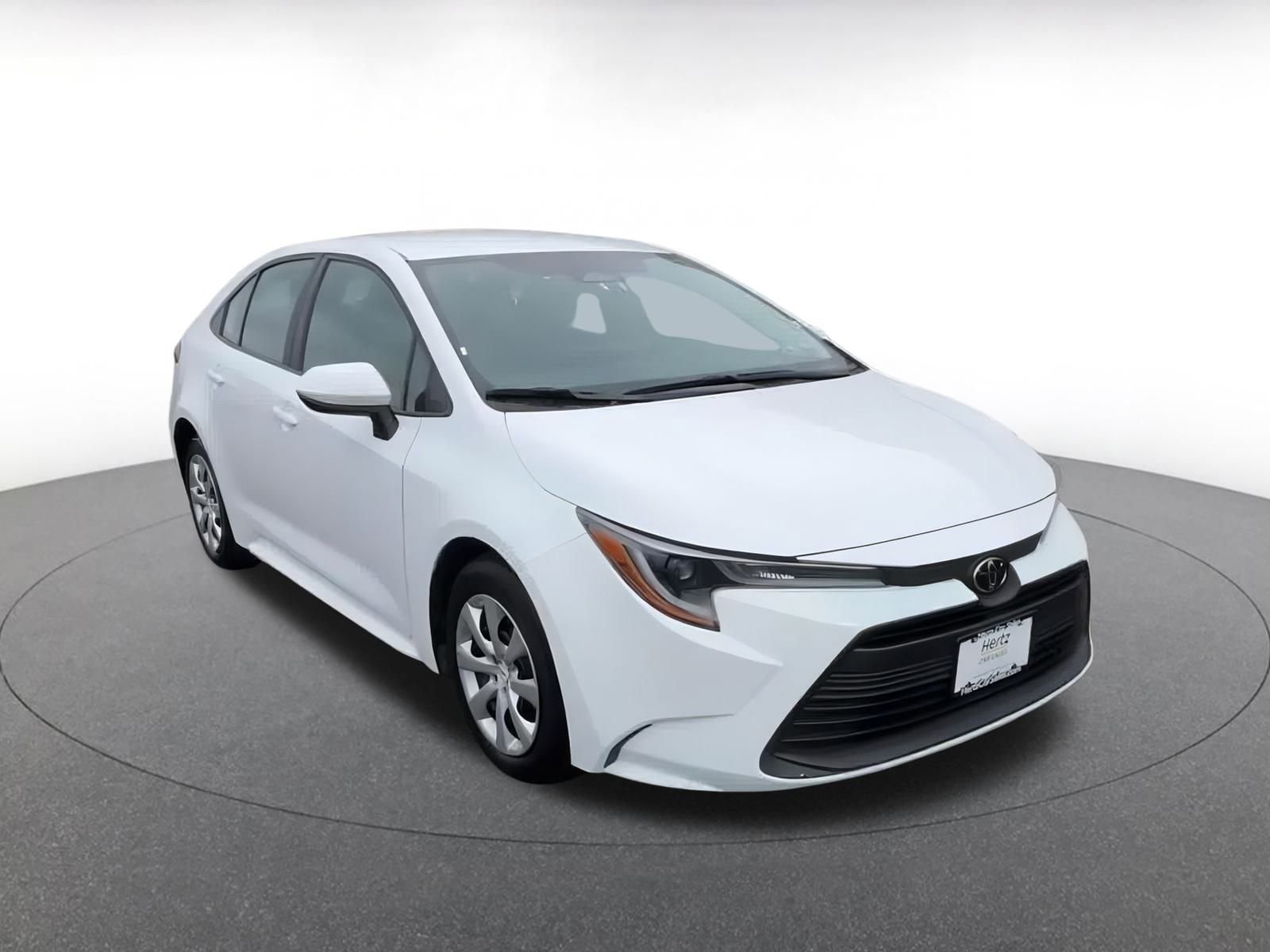 Thumbnail: 2024 Toyota Corolla - 3