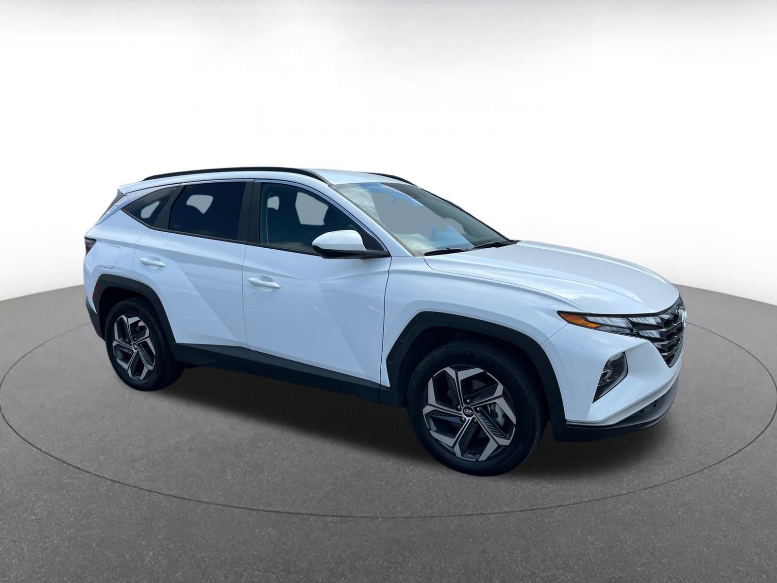 Thumbnail: 2024 Hyundai Tucson - 1