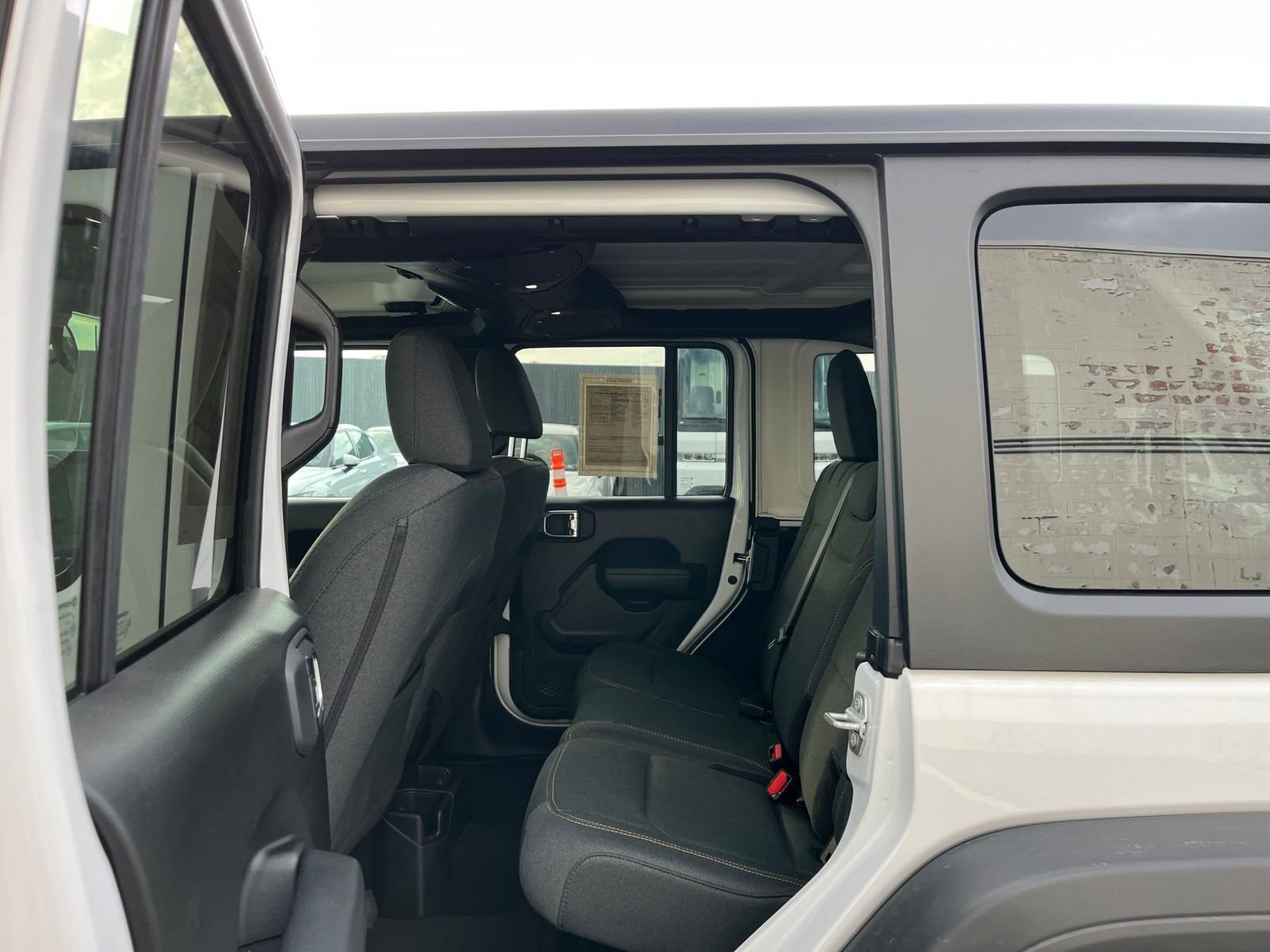 Thumbnail: 2025 Jeep Wrangler - 25