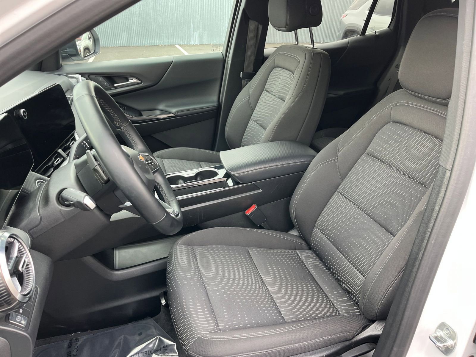 Thumbnail: 2025 Chevrolet Equinox - 35