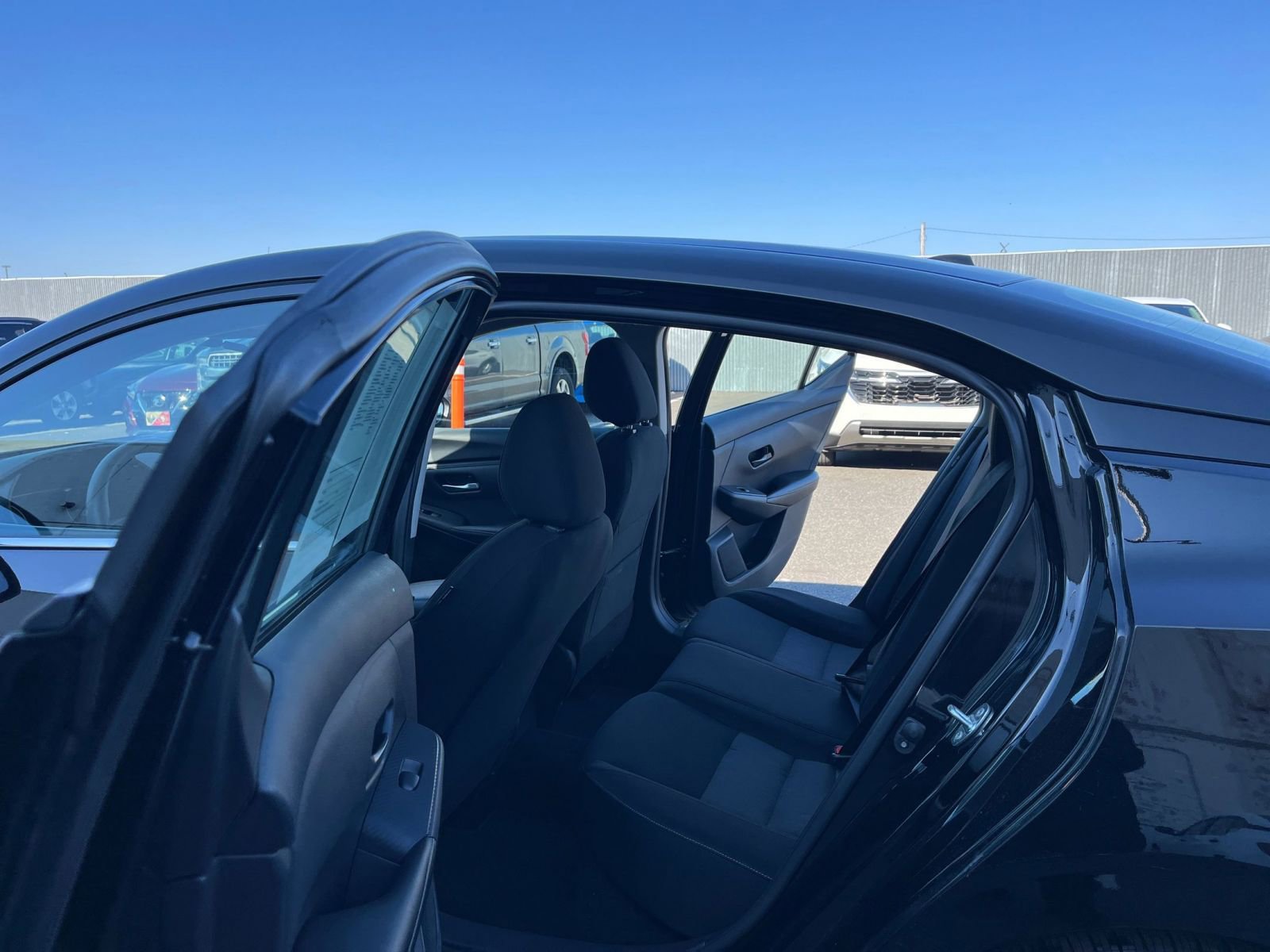 Thumbnail: 2025 Nissan Sentra - 25