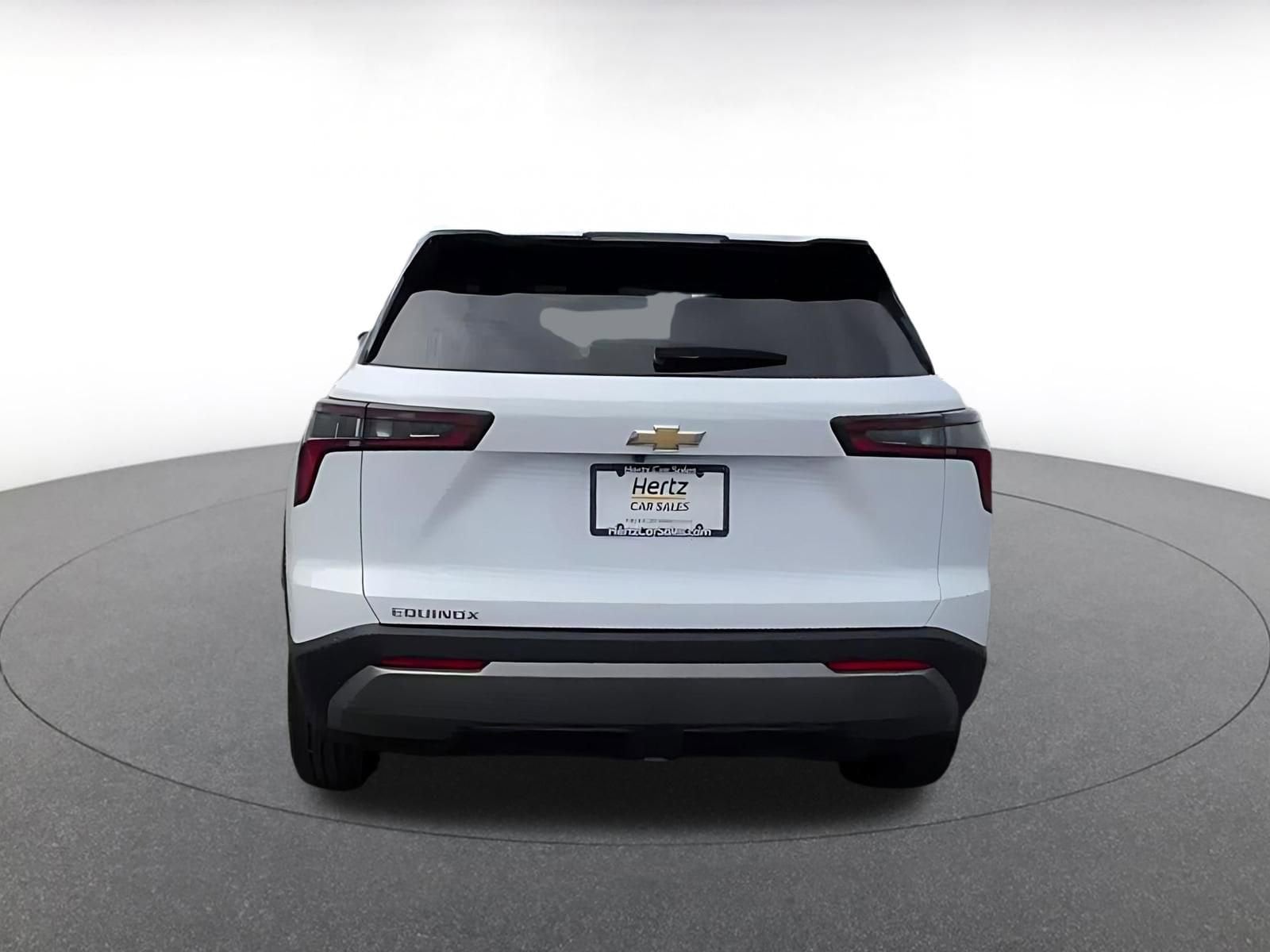 Thumbnail: 2025 Chevrolet Equinox - 12