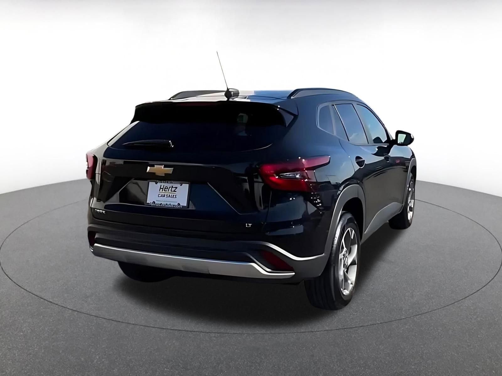 Thumbnail: 2025 Chevrolet Trax - 13
