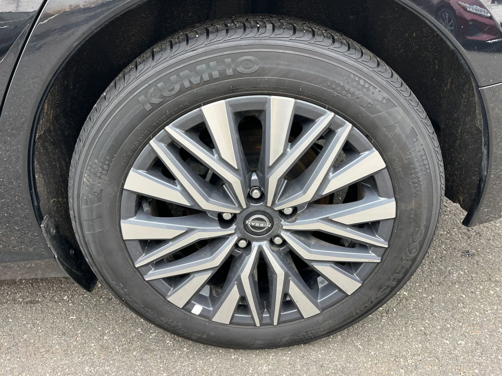 Thumbnail: 2025 Nissan Altima - 31