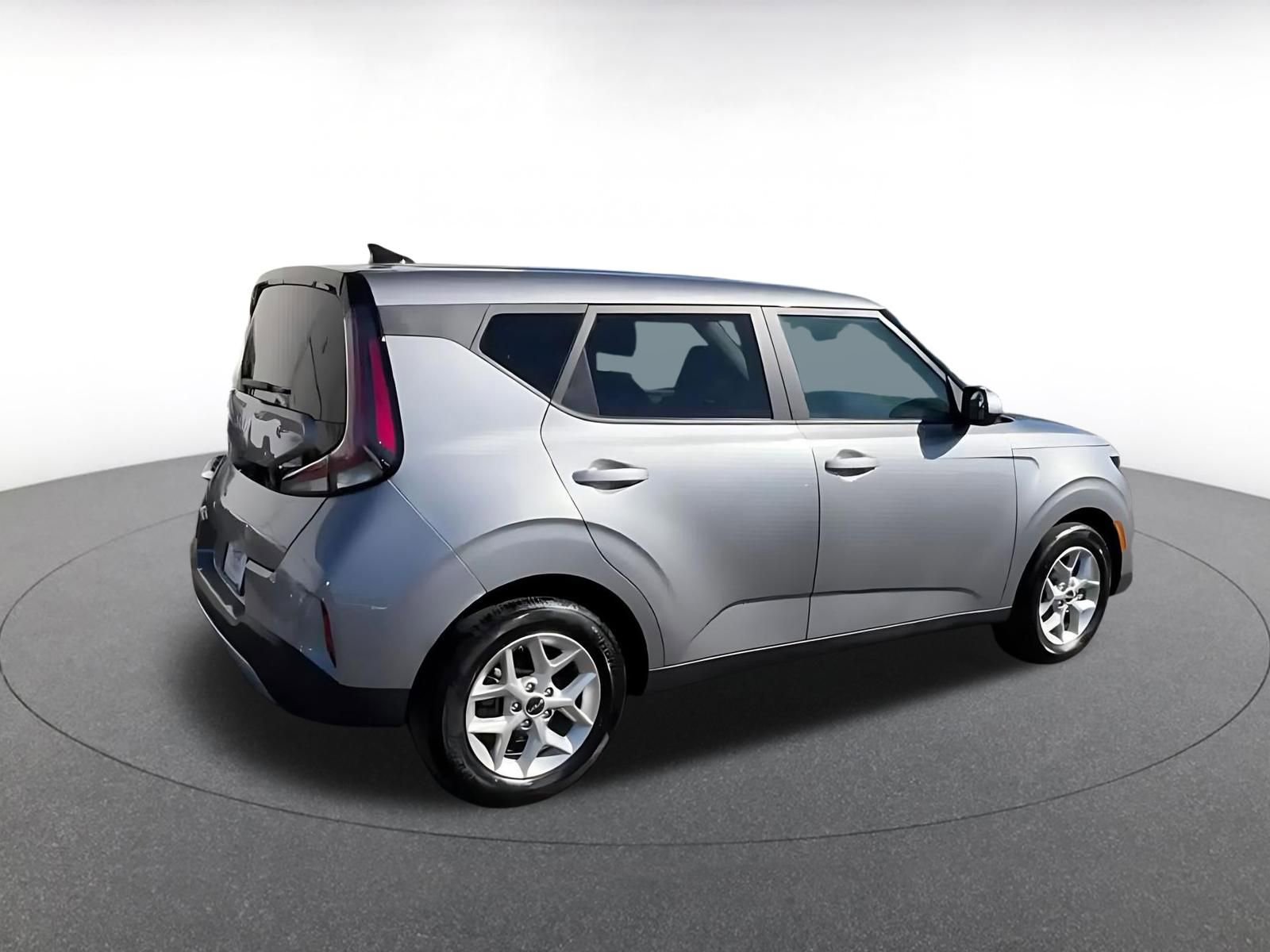 Thumbnail: 2025 Kia Soul - 15