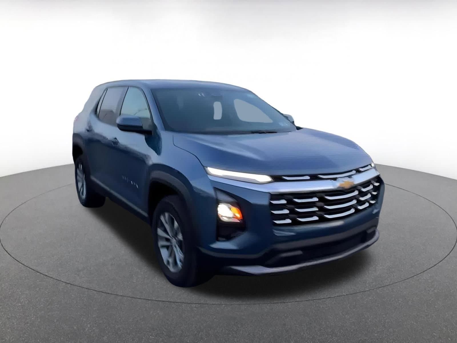 Thumbnail: 2025 Chevrolet Equinox - 3