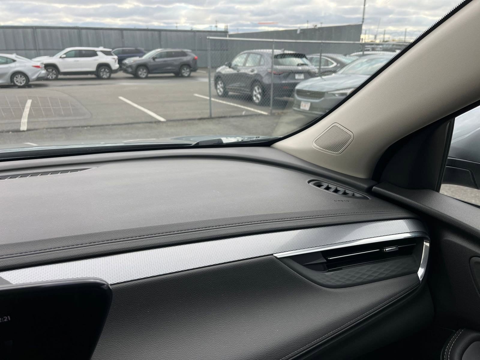 Thumbnail: 2025 Buick Encore GX - 33