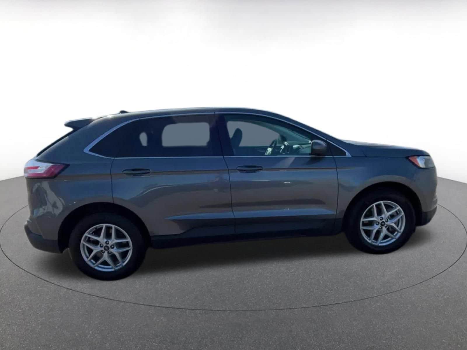 Thumbnail: 2024 Ford Edge - 16