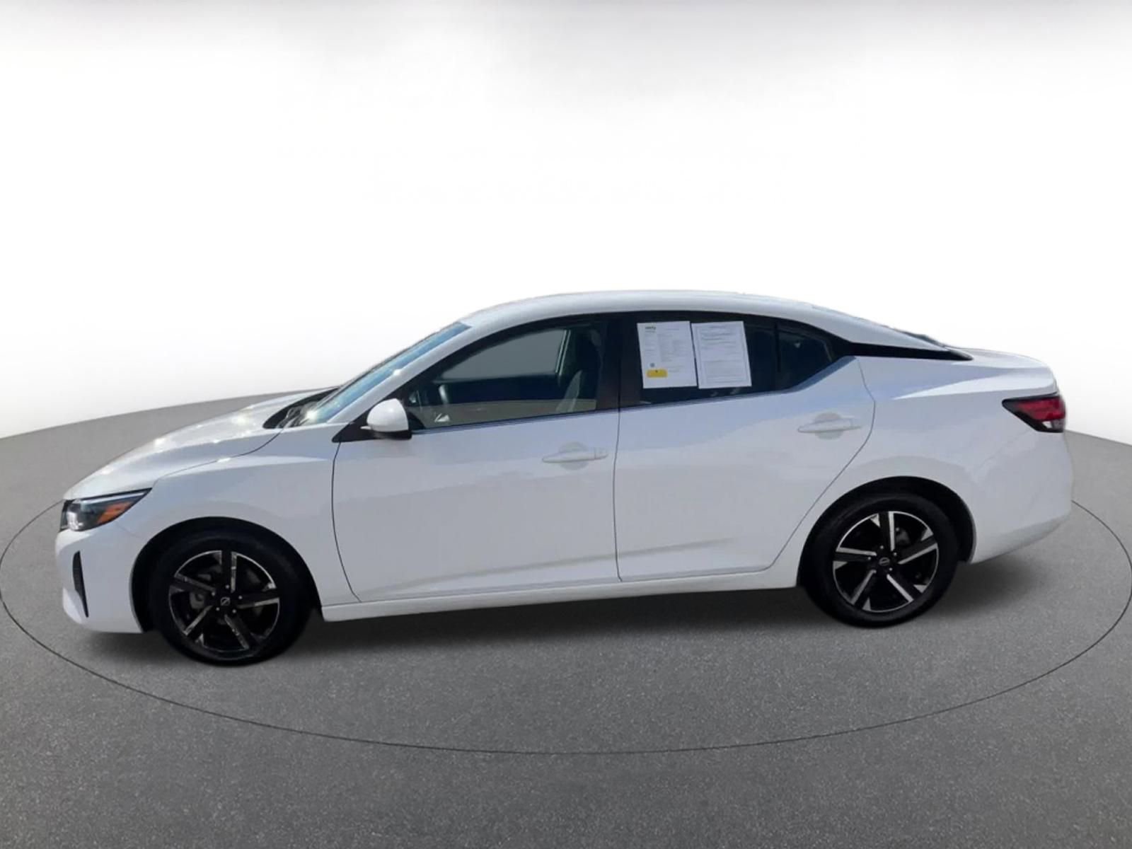 Thumbnail: 2024 Nissan Sentra - 8