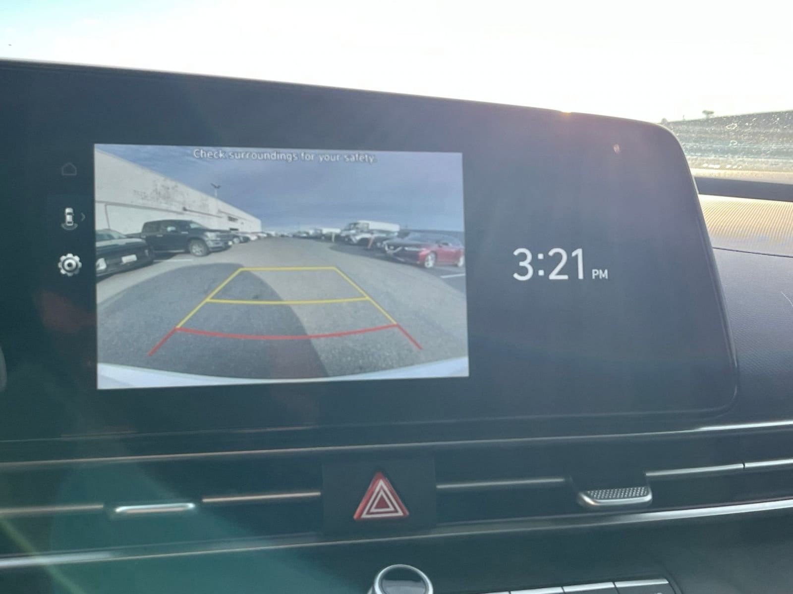 Thumbnail: 2025 Hyundai Elantra - 17