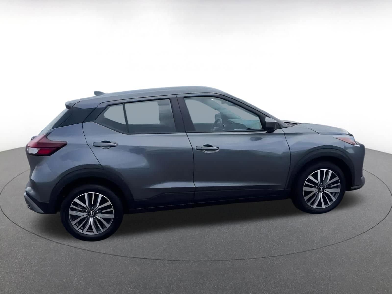 Thumbnail: 2024 Nissan Kicks - 16