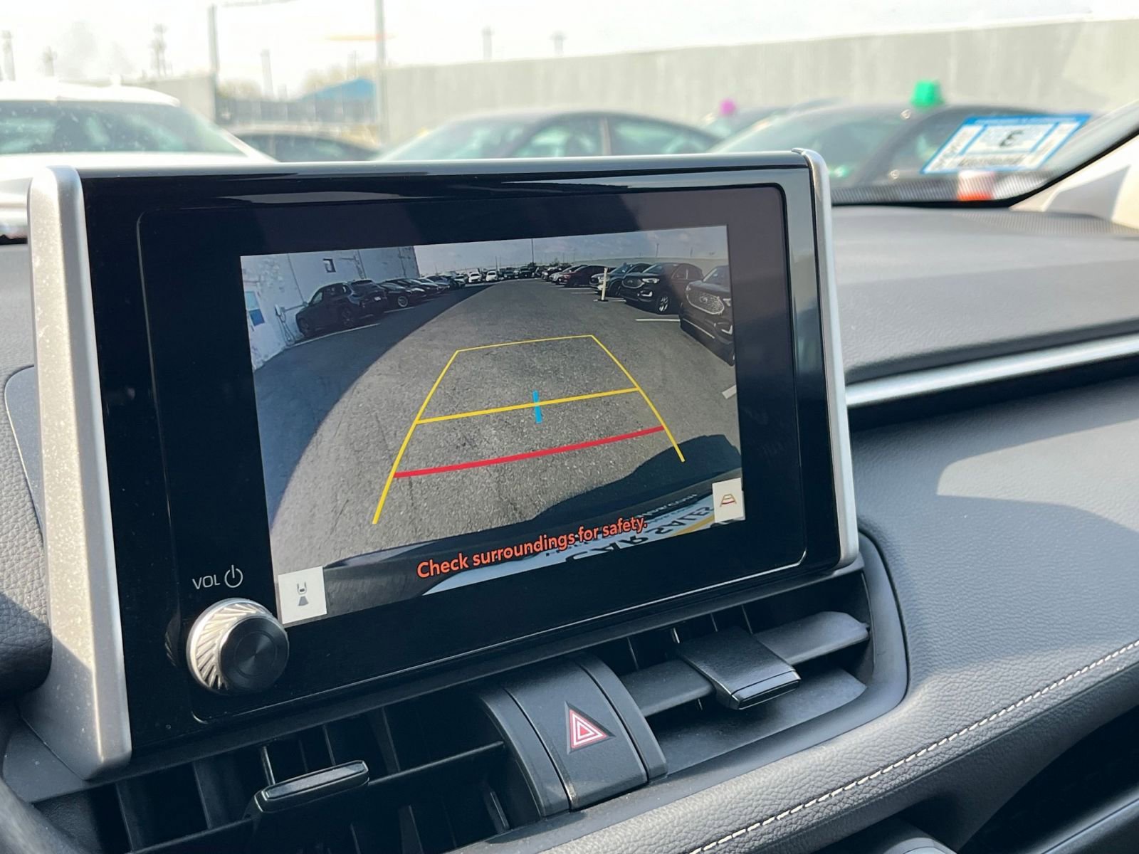 Thumbnail: 2025 Toyota RAV4 - 23