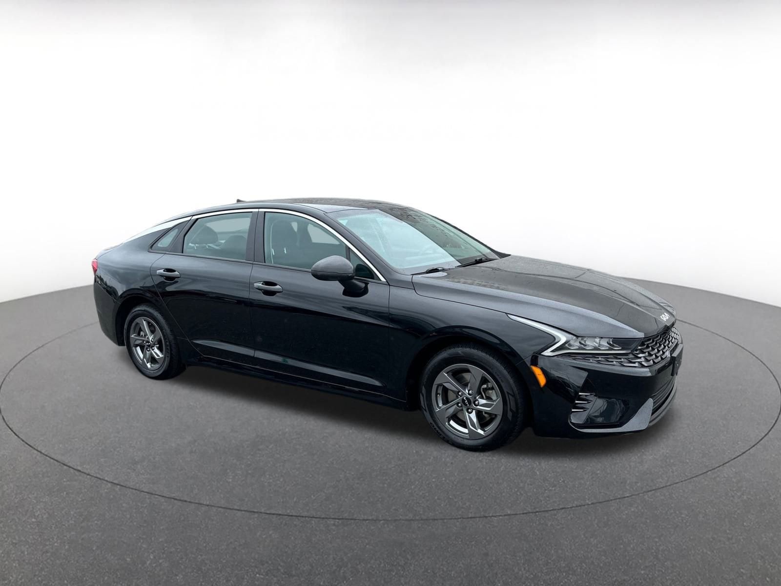 Thumbnail: 2023 Kia K5 - 1