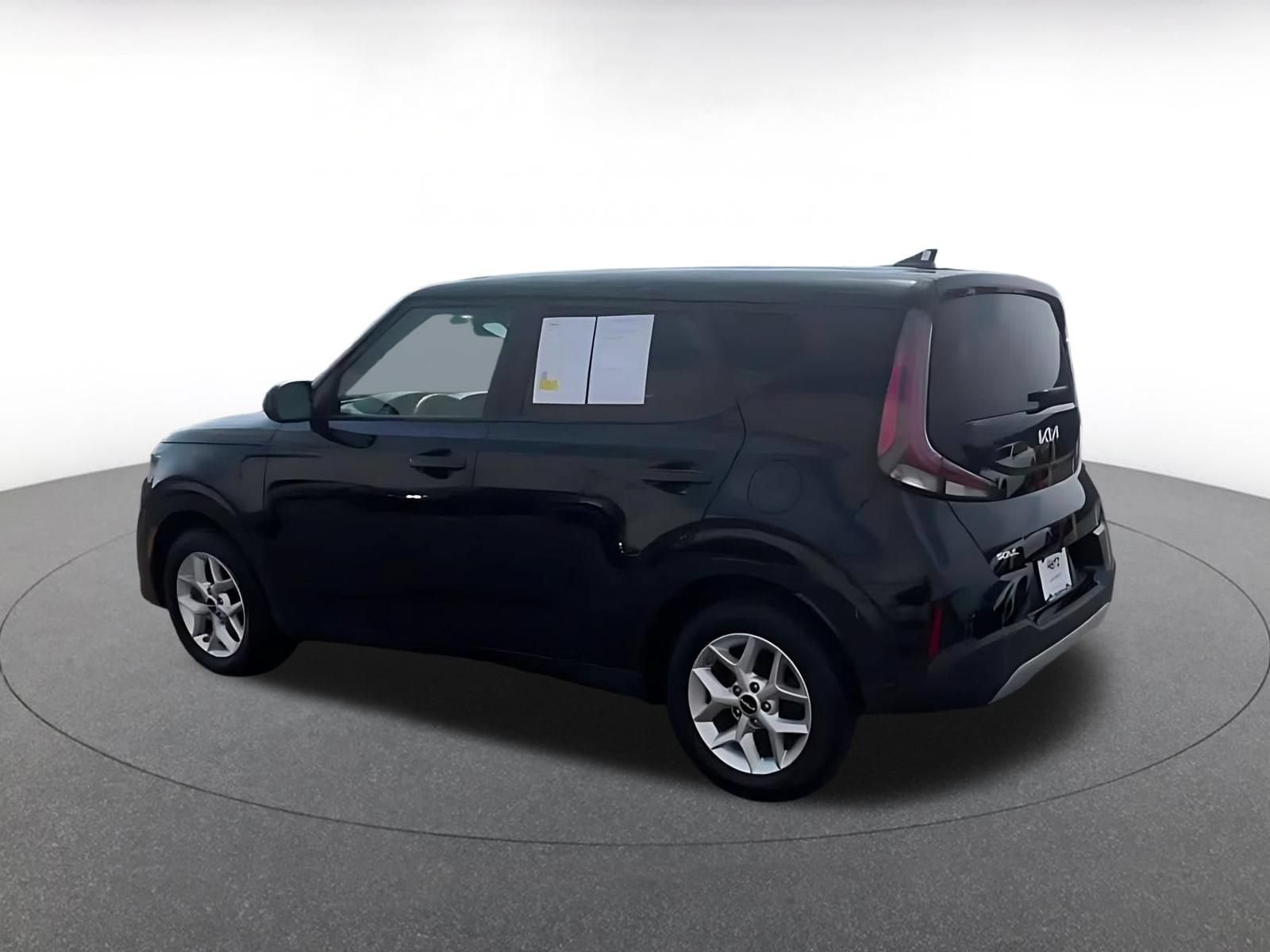 Thumbnail: 2025 Kia Soul - 8
