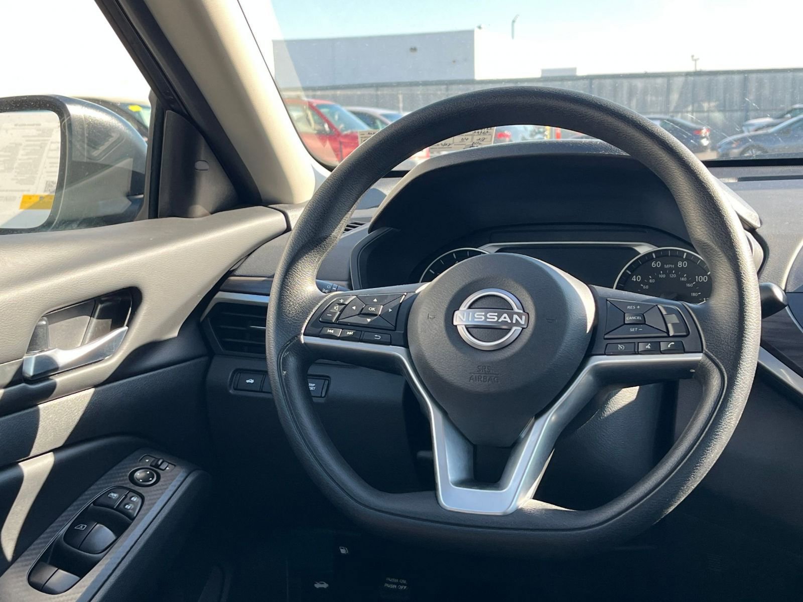 Thumbnail: 2025 Nissan Altima - 29