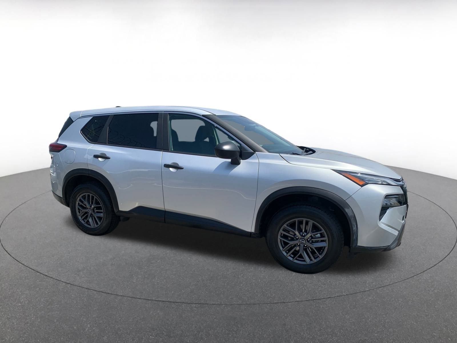 Thumbnail: 2024 Nissan Rogue - 3