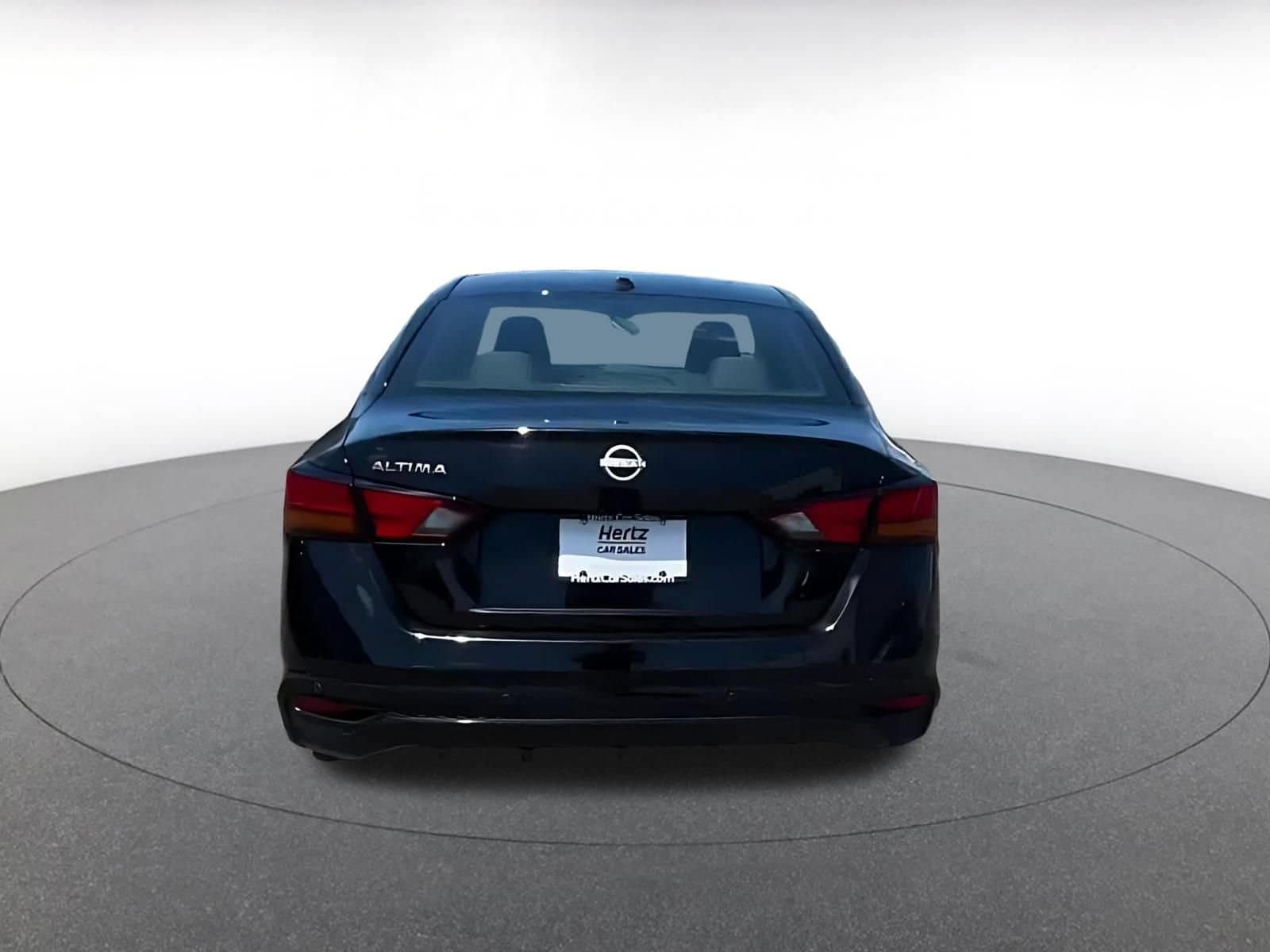 Thumbnail: 2025 Nissan Altima - 12