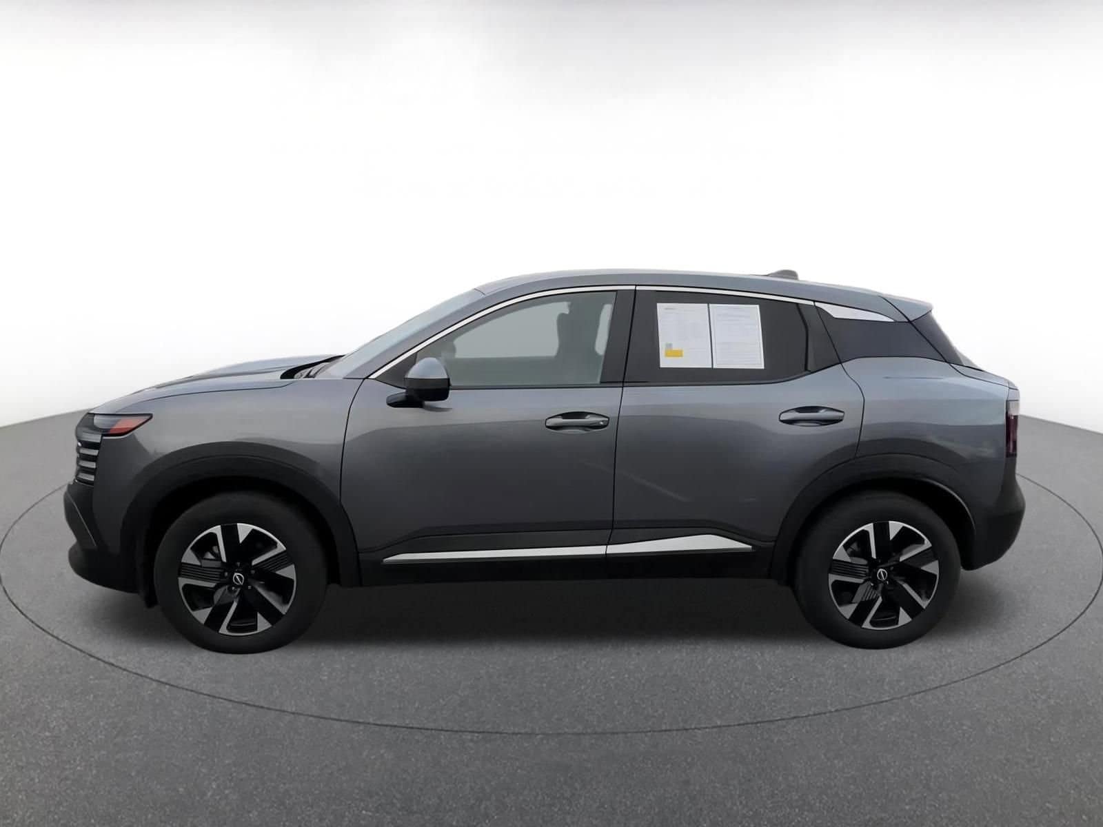 Thumbnail: 2025 Nissan Kicks - 8