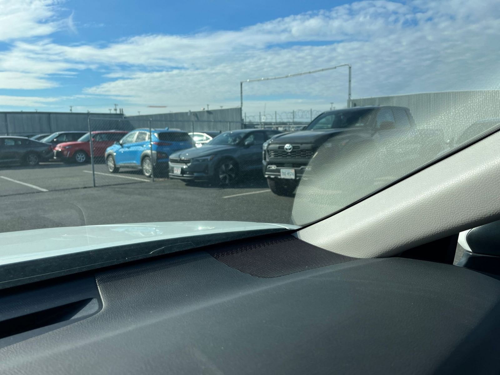 Thumbnail: 2025 Toyota Camry - 34