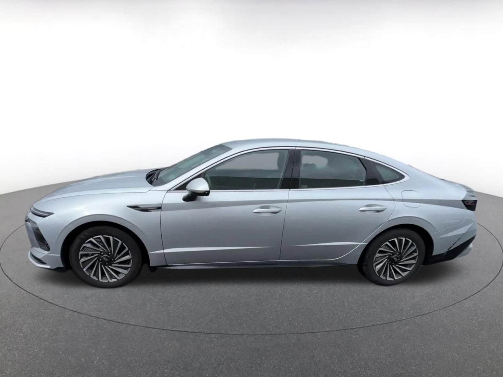 Thumbnail: 2025 Hyundai Sonata - 8