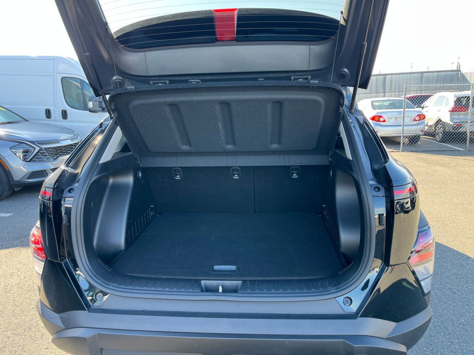 Thumbnail: 2025 Hyundai Kona - 31