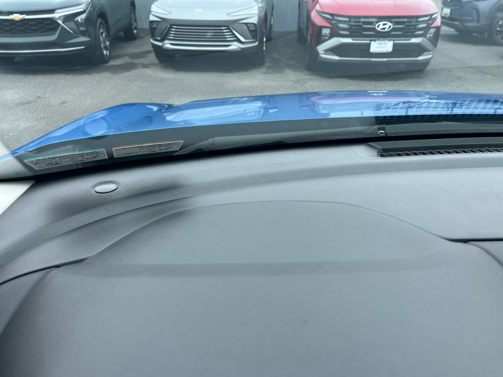 Thumbnail: 2025 Nissan Sentra - 33