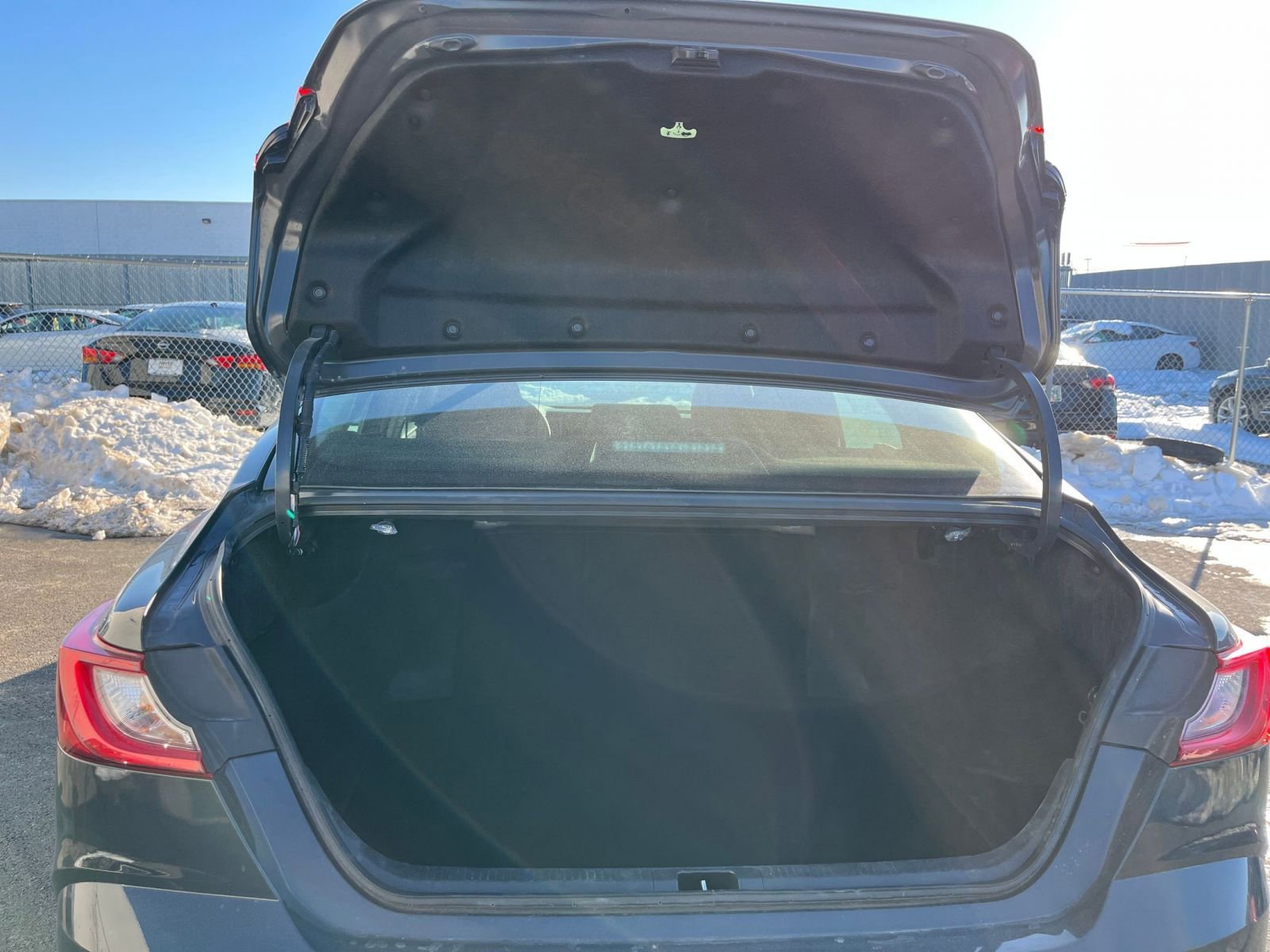 Thumbnail: 2025 Toyota Camry - 30