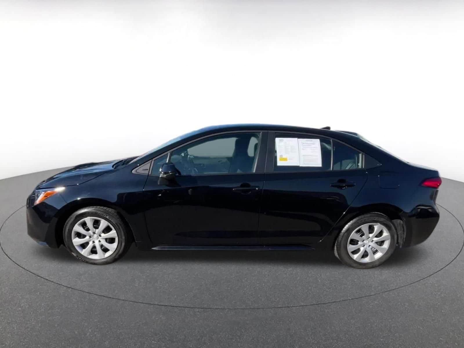 Thumbnail: 2025 Toyota Corolla - 8