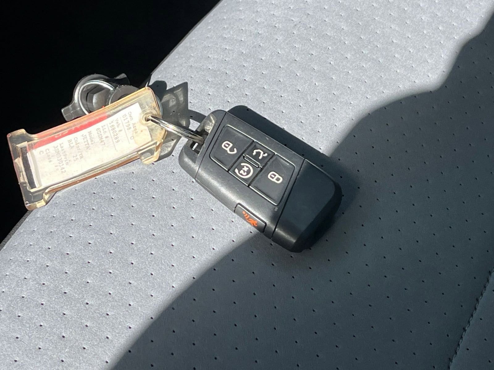 Thumbnail: 2025 Volkswagen Jetta - 22