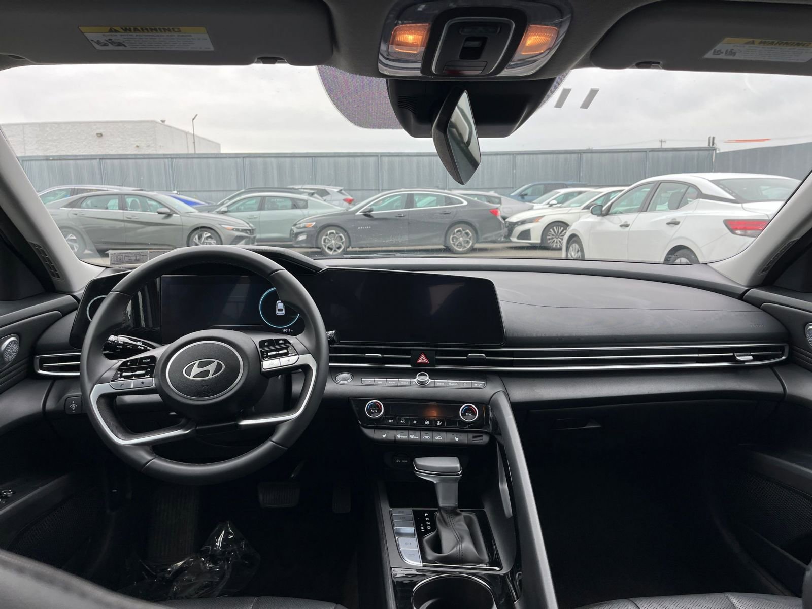 Thumbnail: 2025 Hyundai Elantra - 35