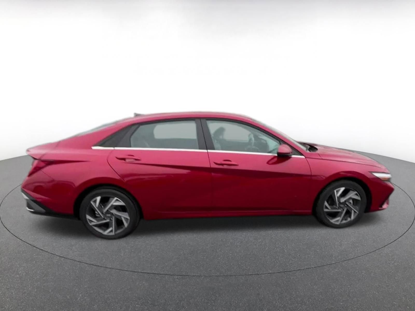 Thumbnail: 2025 Hyundai Elantra - 16