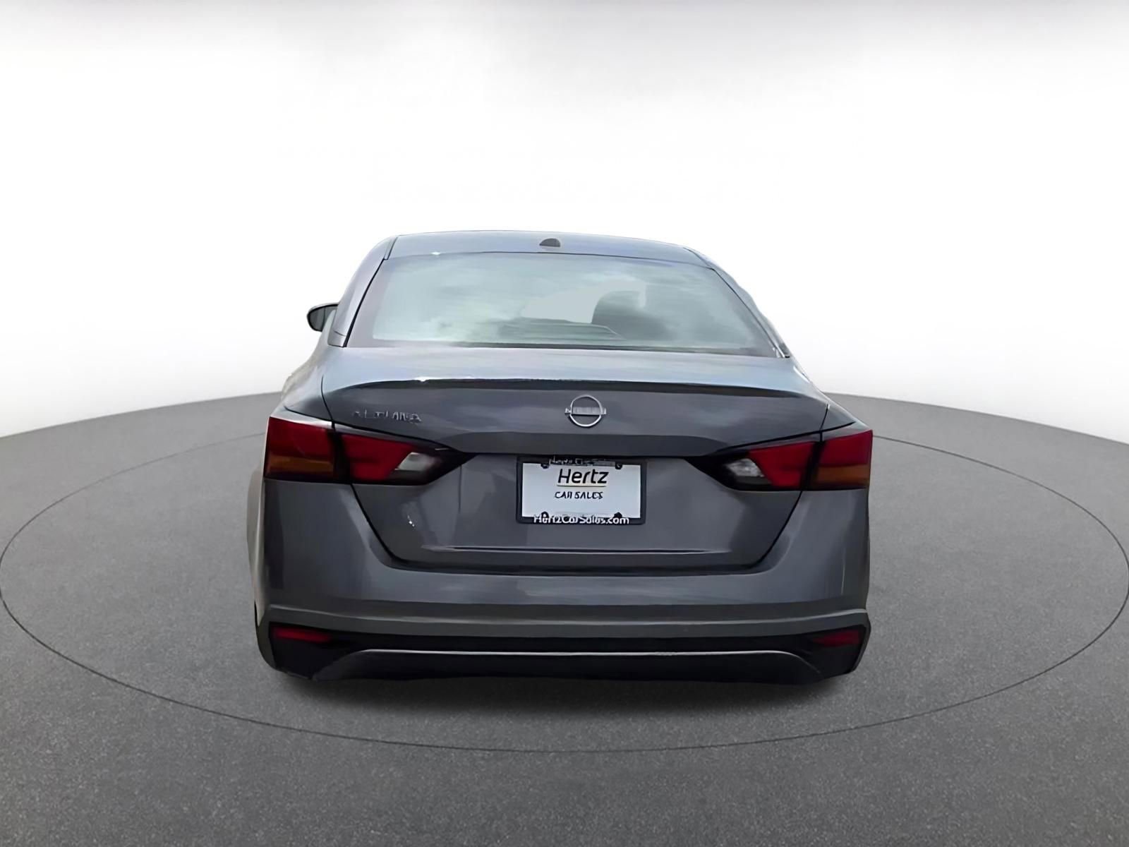 Thumbnail: 2025 Nissan Altima - 12