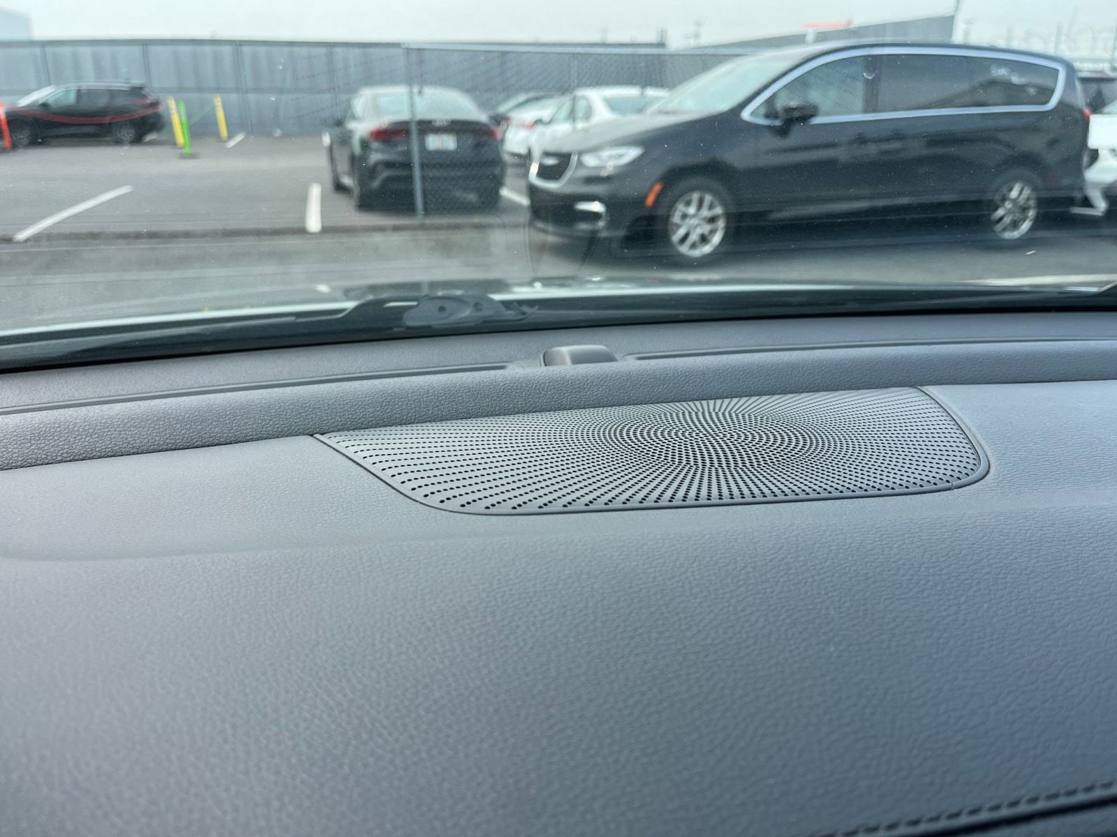 Thumbnail: 2023 Kia Forte - 18
