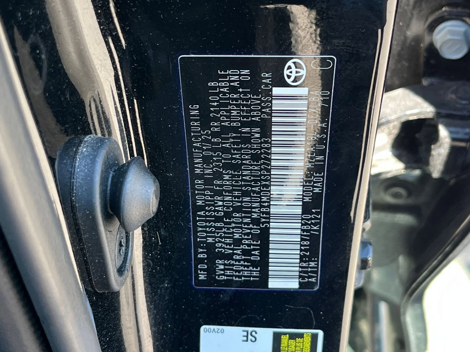 Thumbnail: 2025 Toyota Corolla - 28