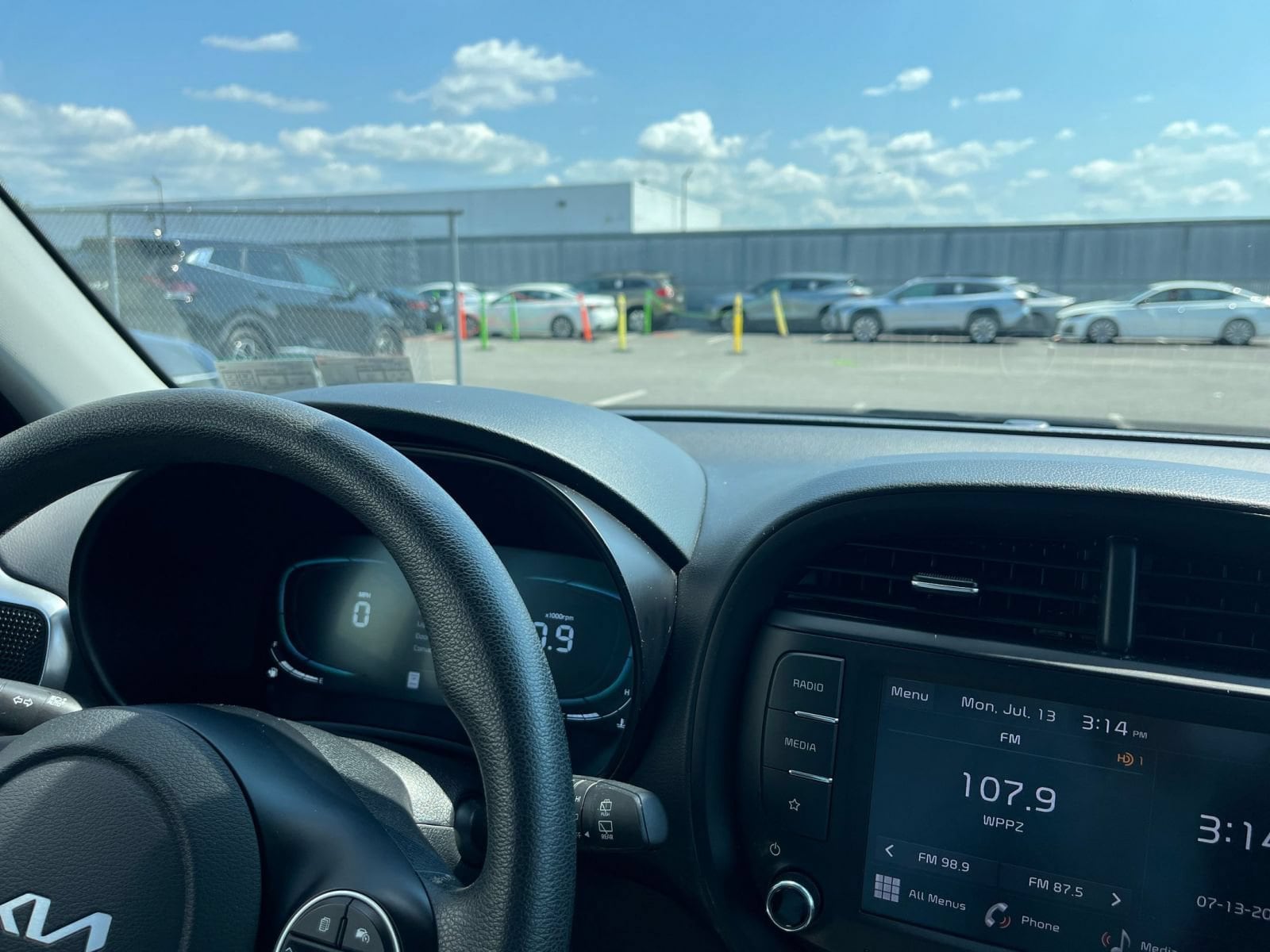 Thumbnail: 2025 Kia Soul - 32