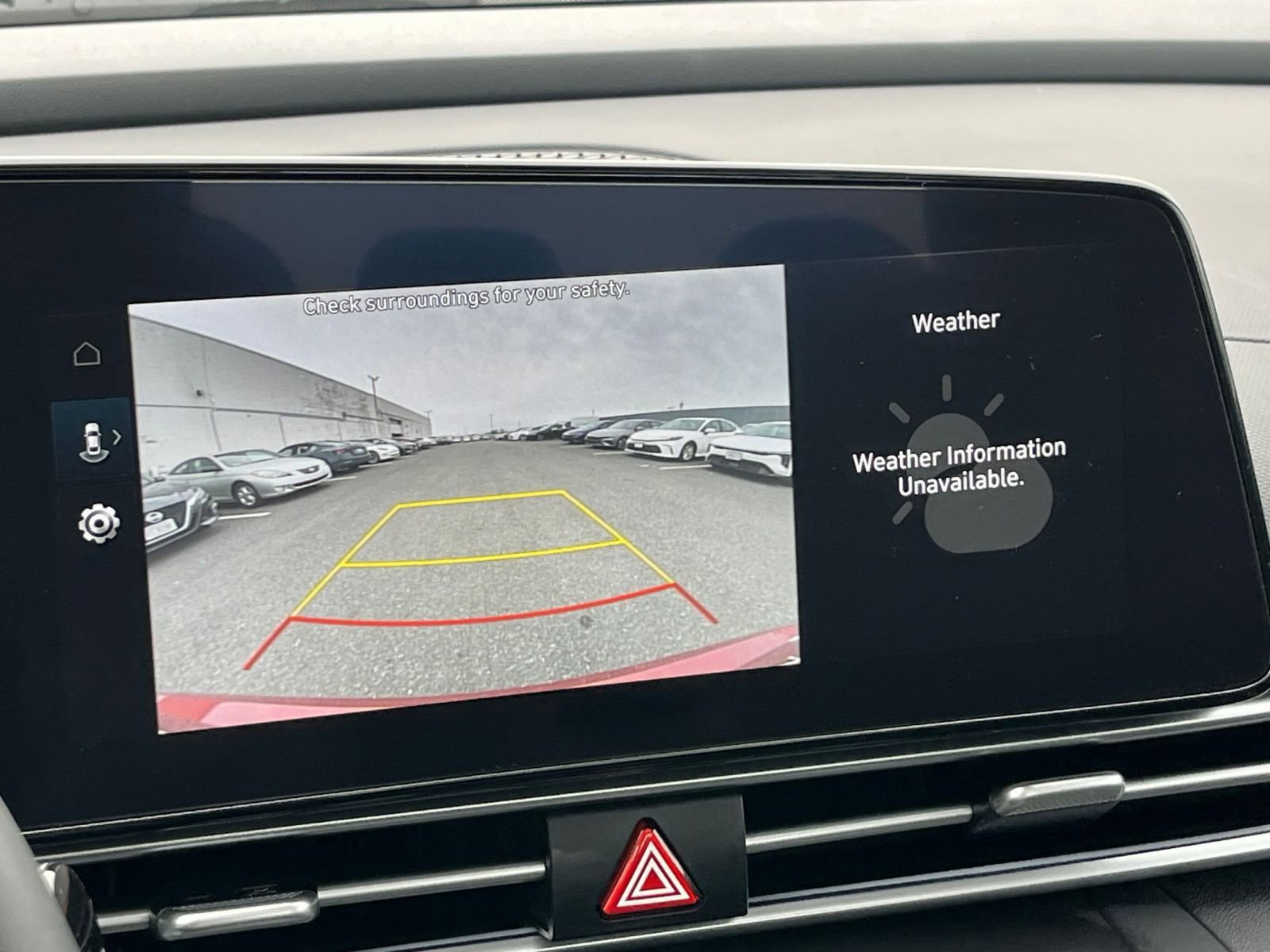 Thumbnail: 2025 Hyundai Elantra - 25