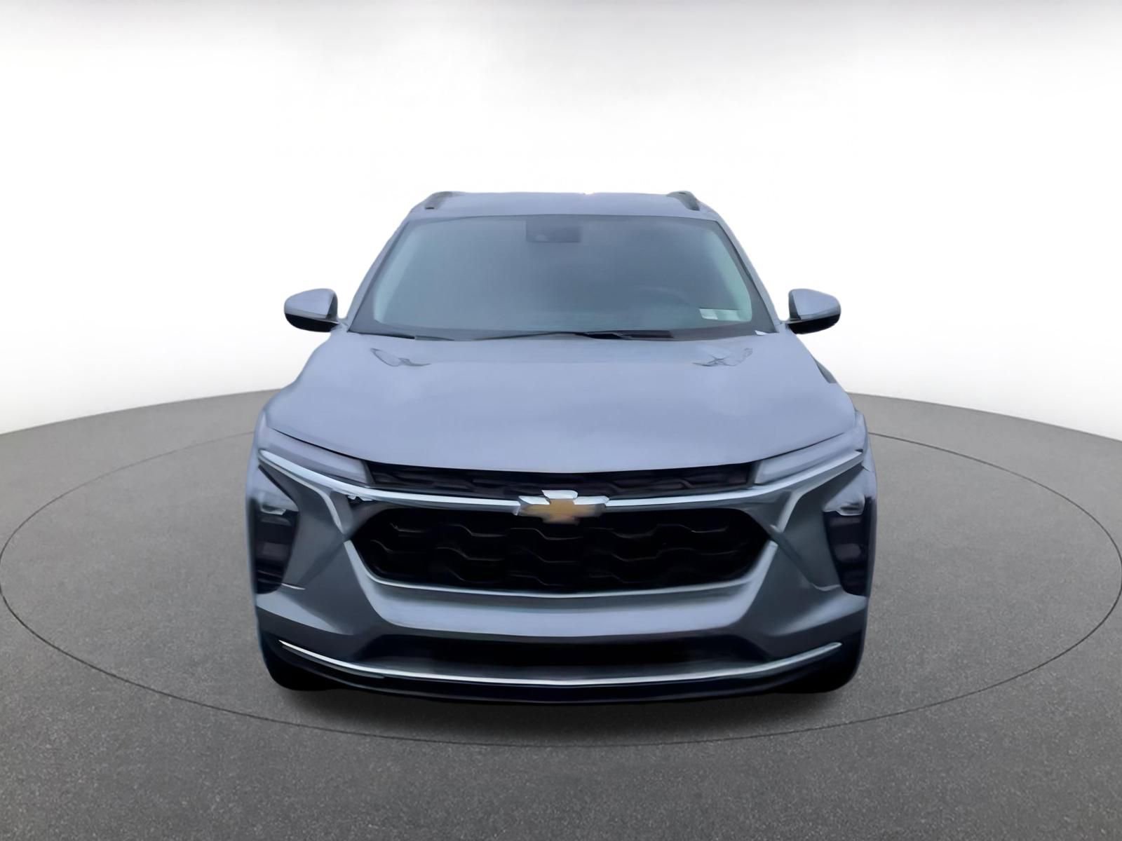 Thumbnail: 2025 Chevrolet Trax - 5