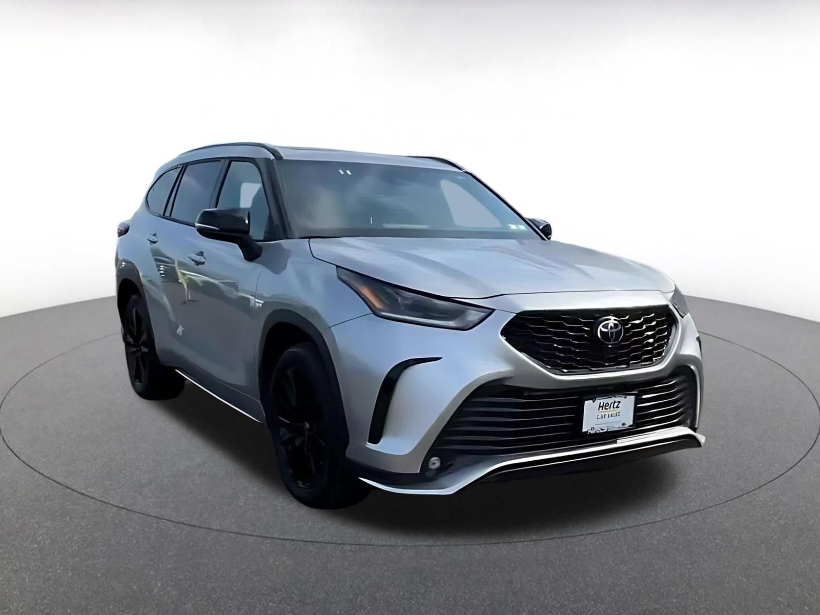 Thumbnail: 2025 Toyota Highlander - 3
