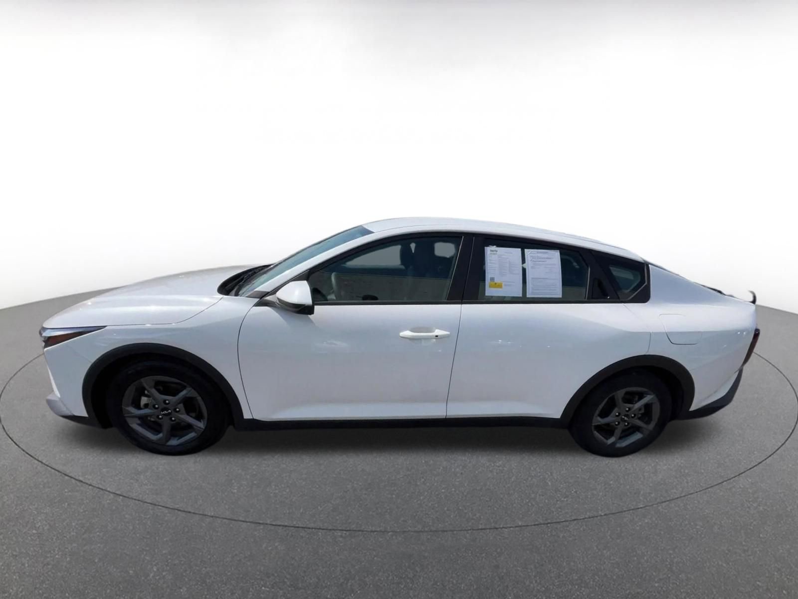 Thumbnail: 2025 Kia K4 - 10