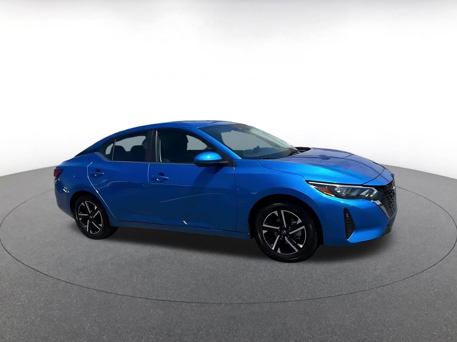 Thumbnail: 2025 Nissan Sentra - 2