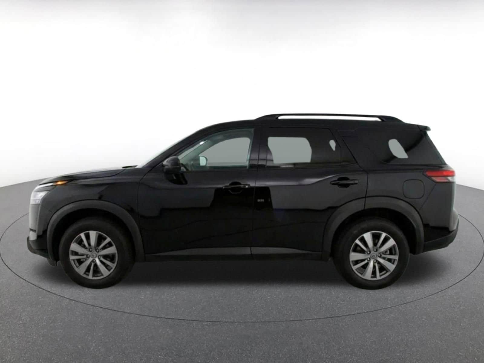 Thumbnail: 2025 Nissan Pathfinder - 5
