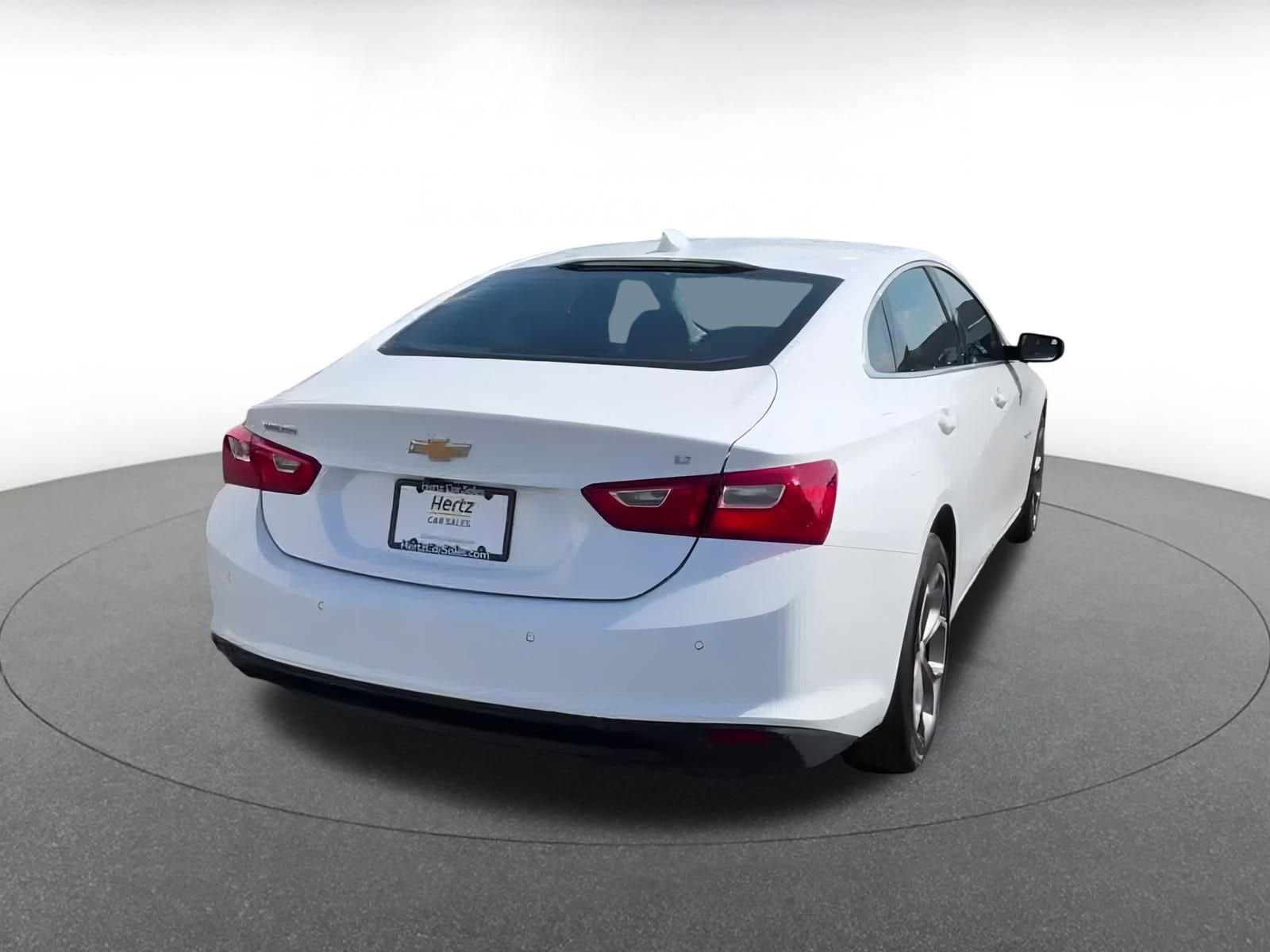 Thumbnail: 2024 Chevrolet Malibu - 13