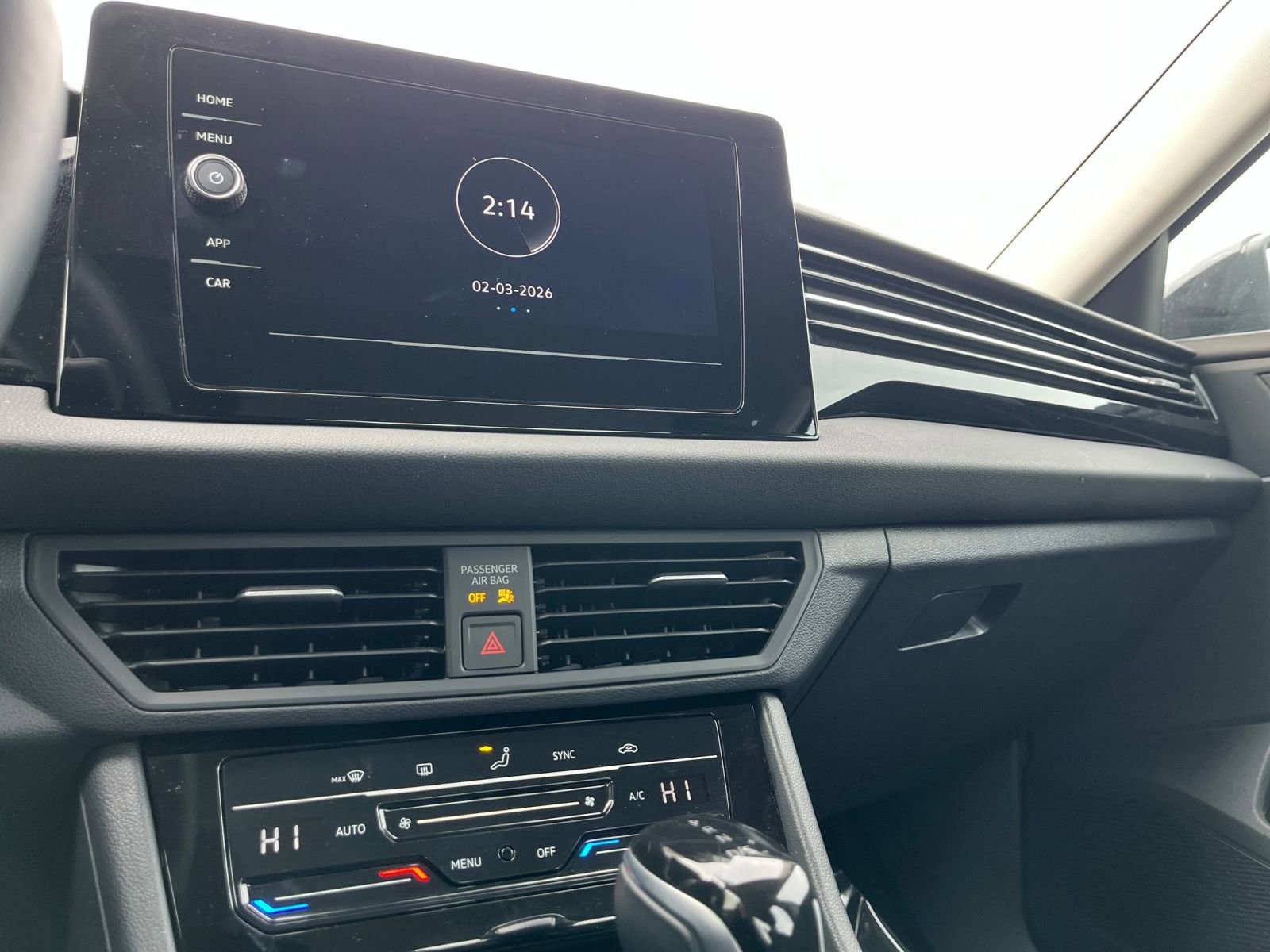 Thumbnail: 2025 Volkswagen Jetta - 20