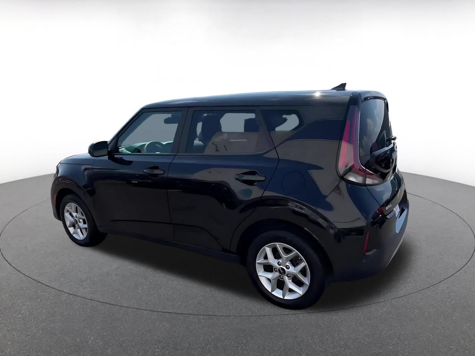 Thumbnail: 2025 Kia Soul - 10
