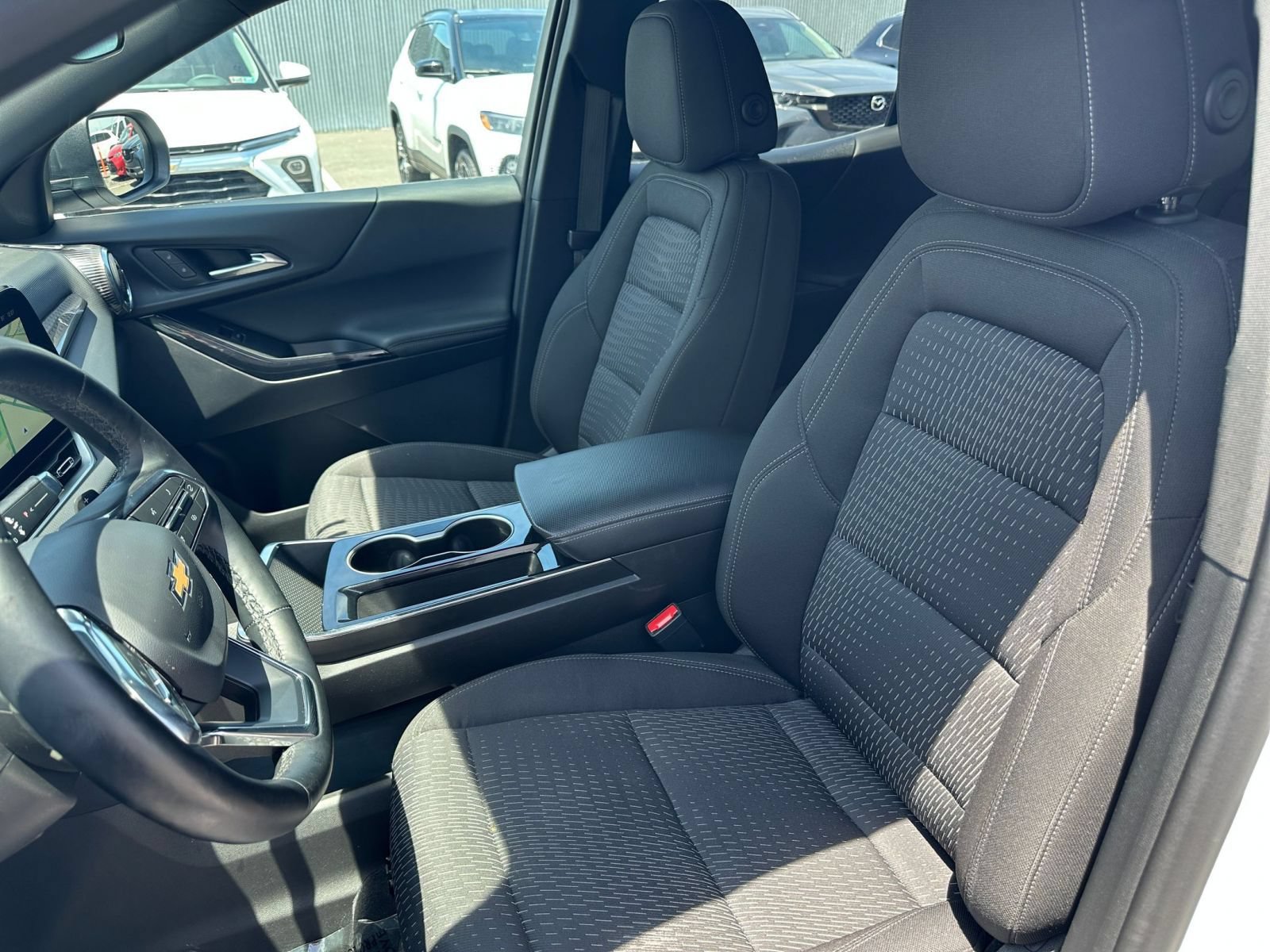 Thumbnail: 2025 Chevrolet Equinox - 35