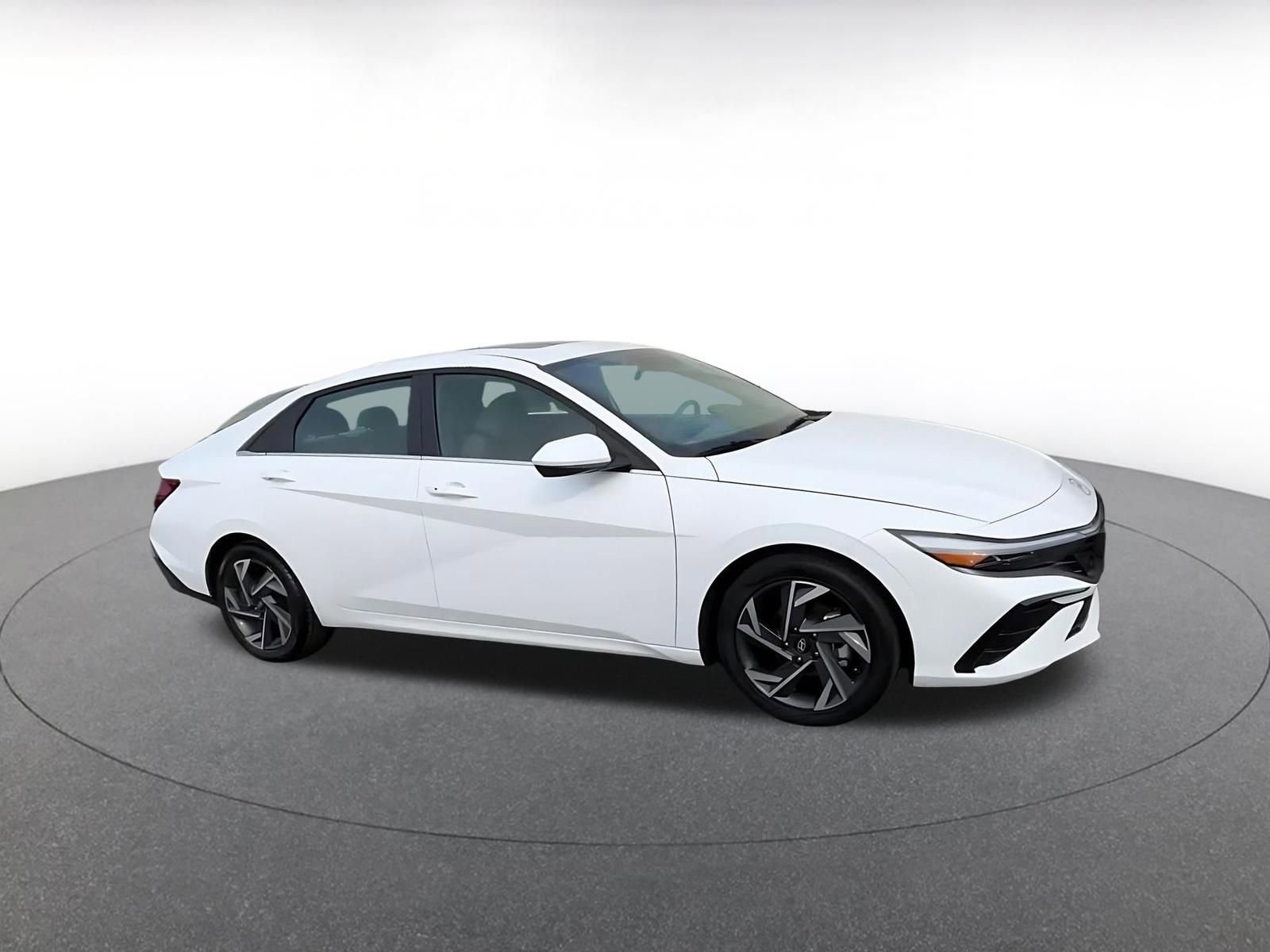 Thumbnail: 2025 Hyundai Elantra - 2