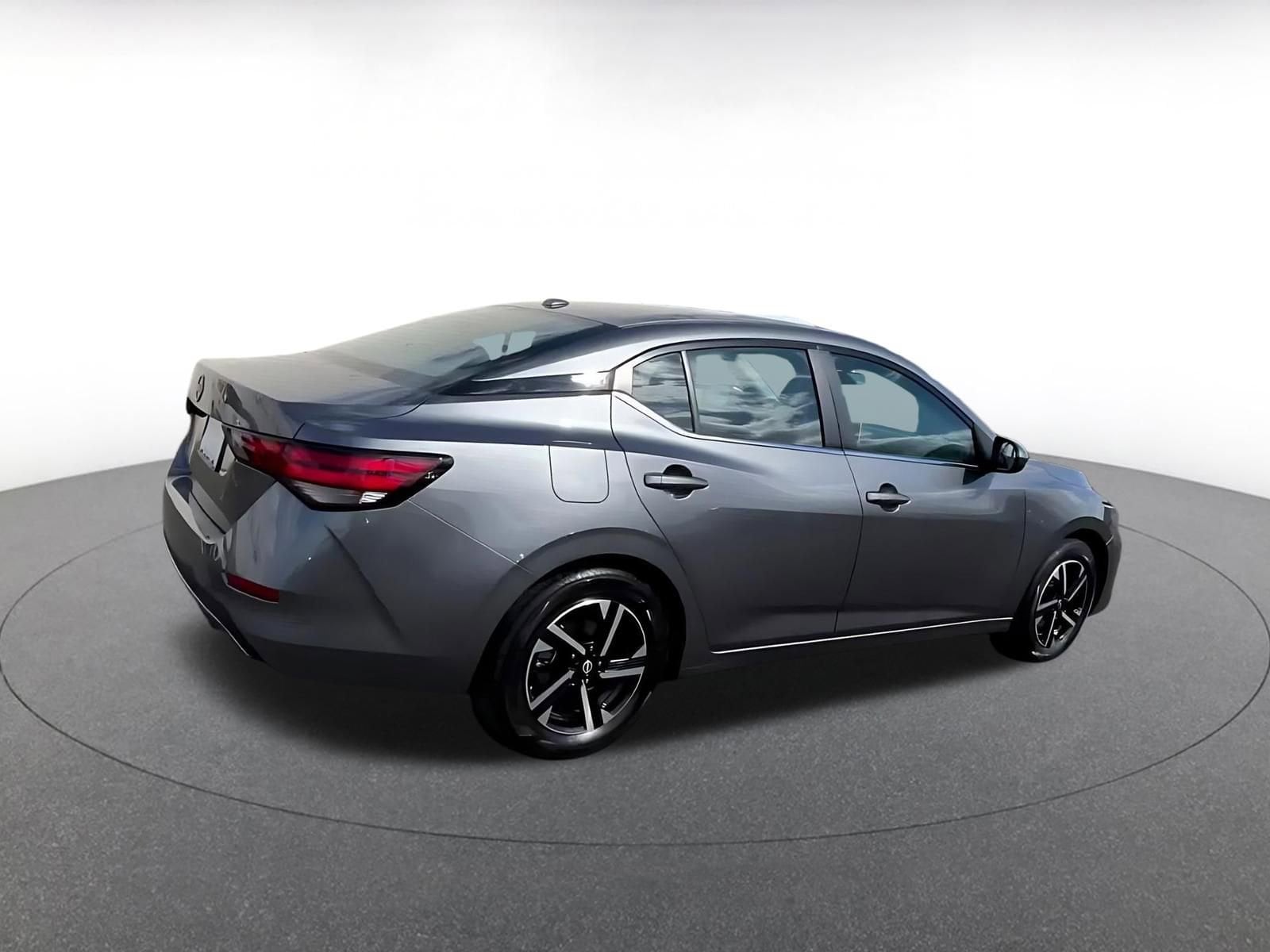 Thumbnail: 2025 Nissan Sentra - 15