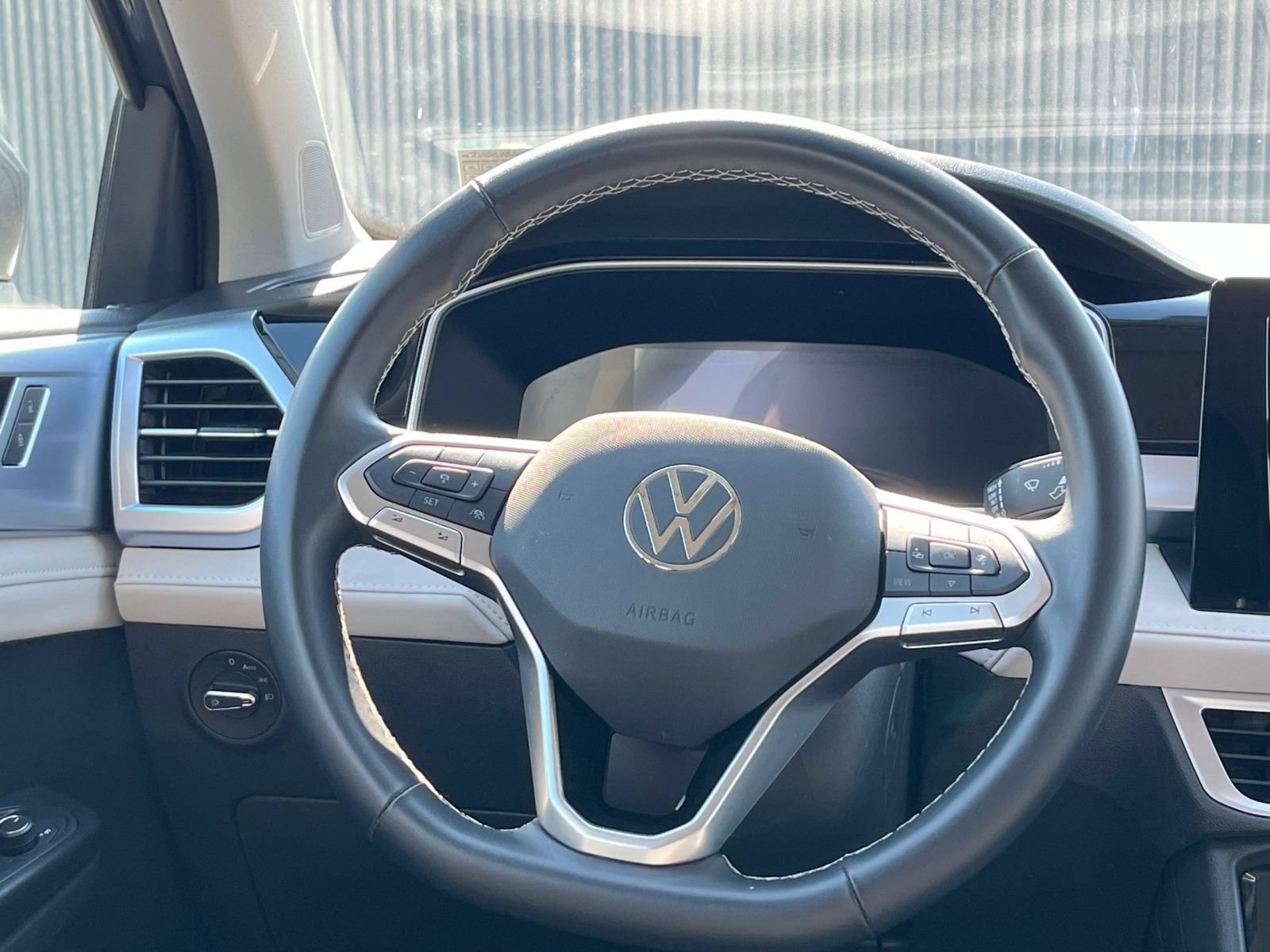 Thumbnail: 2025 Volkswagen Taos - 29